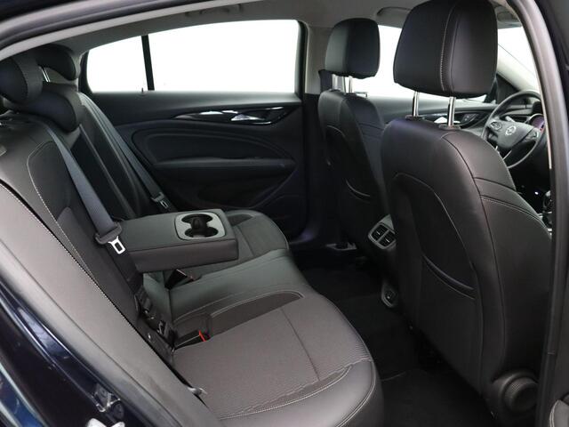 Opel INSIGNIA Grand Sport 1.5 Turbo 165pk Innovation | Dealer onderhouden | 1e Eigenaar | Intellilux led Matrix | AGR Stoelen | NIEUWSTAAT! |