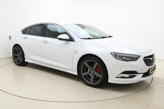 Opel INSIGNIA Grand Sport 1.5 Turbo Business Executive | Climate control | Camera achter | OPC Line pakket | AGR stoelen | 50.000 km | Stoel en stuurverwarming |
