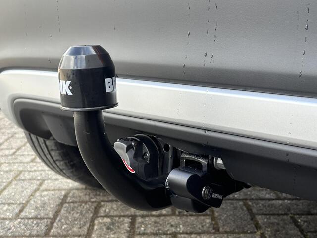 Opel KARL Rocks Online Edition 1.0 75pk | VERHOOGDE INSTAP | TREKHAAK | WINTER PACK | APPLE CARPLAY / ANDROID AUTO | ISOFIX | DAB+ |