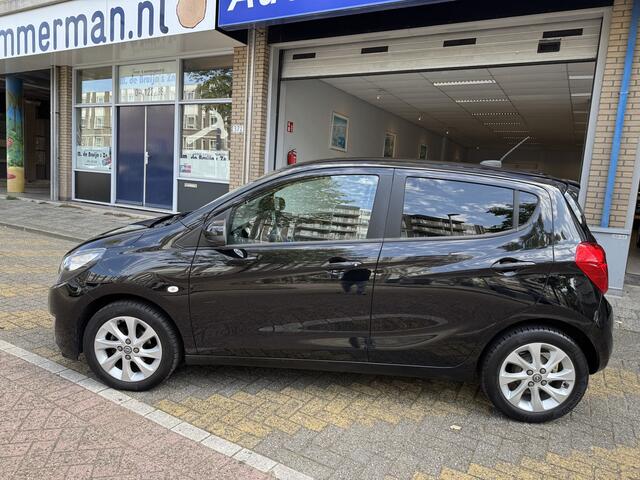 Opel KARL 1.0 ecoFLEX Innovation | 1e Eigenaar | Apple Carplay | Cruise Control | Climate Control | Stoelverwarming | Stuurverwarming | Parkeersensoren | Lichtmetalen Velgen | Dealeronderhouden | NAP |