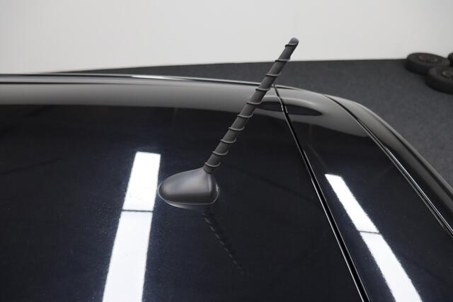 Opel KARL 1.0 ecoFLEX Edition | Cruise-control | + Set Winterbanden | Airco