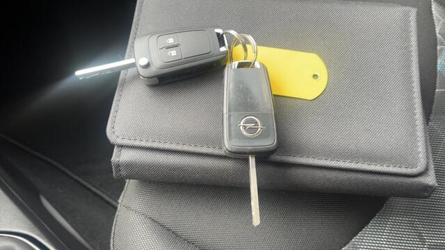 Opel KARL 1.0 Rocks Onl. Ed Navi,Cruise, Pdc