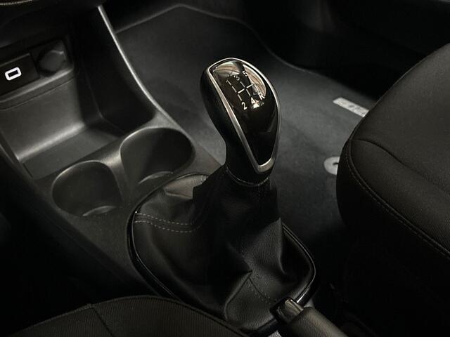 Opel KARL 1.0 ecoFLEX 120 Jaar Edition (APPLE CARPLAY, CRUISE, ELEK RAMEN, SPORTSTOELEN, BLUETOOTH, NIEUWSTAAT)