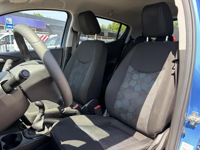 Opel KARL 1.0 Rocks Online Edition