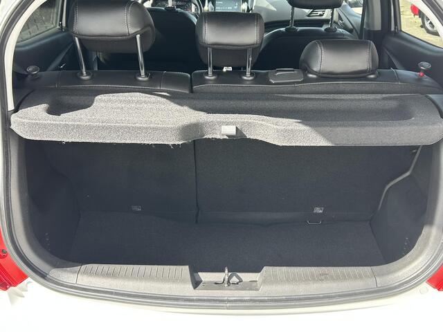 Opel KARL 1.0 ecoFLEX Innovation | Navigatie | Parkeersensoren Achter | Stoel & Stuur Verwarming | Climate Control |