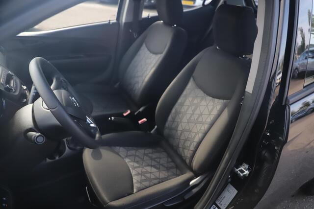 Opel KARL 1.0 ecoFLEX 120 Jaar Edition Airco Radio Bluetooth Elektrische Ramen – foto 6