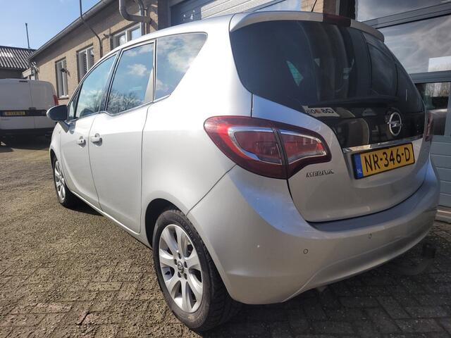 Opel MERIVA 1.4 turbo Blitz navi, trekhaak, stoel verw. enz