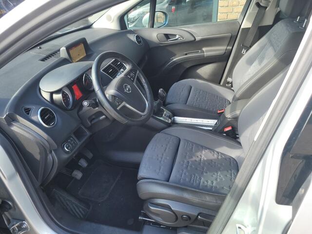 Opel MERIVA 1.4 turbo Blitz navi, trekhaak, stoel verw. enz