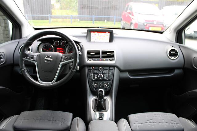 Opel MERIVA 1.4 Turbo Cosmo navi/clima/16"LM /Trekhaak/Camera/Winterpakket
