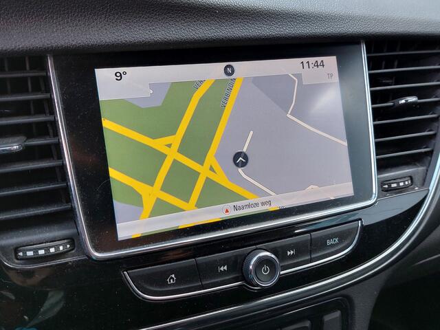 Opel MOKKA X 1.6 CDTI 110pk Business+ Comfort-Pack | Origineel NL | Navi | Apple Carplay+Android Auto | Airco | Cruise | Pdc V+A | Licht+Regensensor | Mistlampen | Privacy Glass | 17''lm | Trekhaak