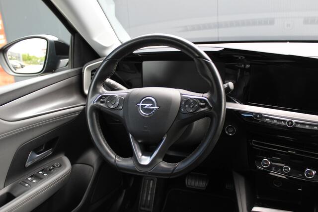 Opel MOKKA Mokka-e Business Elegance 50-kWh 7.4kw bl. | incl. 12 maanden garantie | DAB+ | Camera | Cruise | 17" velgen | LED | Parkeersensoren v+a | Navigatie | Grootlicht assistent | Dodehoek detectie | Keyless entry + start | Apple carplay | Climate control | Iso