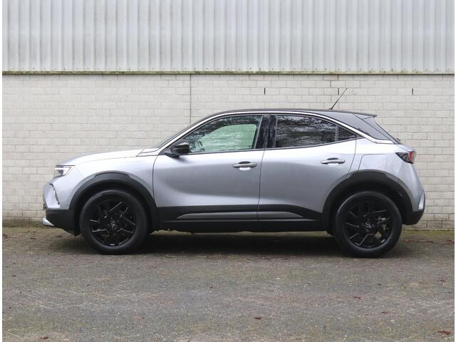 Opel MOKKA 130pk Turbo Ultimate | AppleCarplay/AndroidAuto | Achteruitrijcamera | Alcantara | Adaptive Cruise | 17" LMV | Blindspot | Privacy Glass |