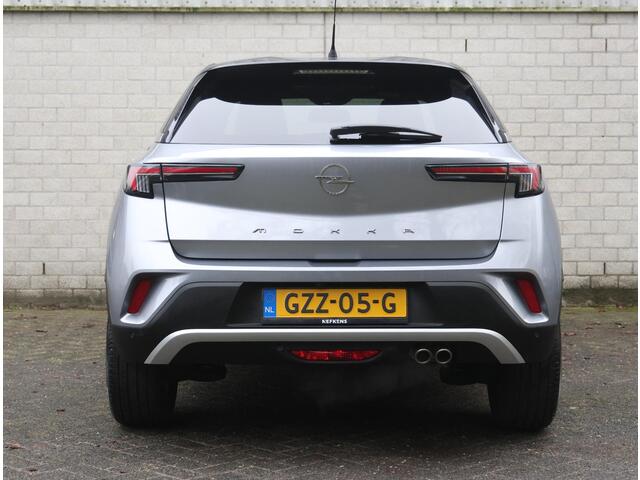 Opel MOKKA 130pk Turbo Ultimate | AppleCarplay/AndroidAuto | Achteruitrijcamera | Alcantara | Adaptive Cruise | 17" LMV | Blindspot | Privacy Glass |