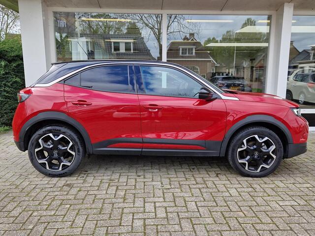 Opel MOKKA 1.2 Turbo 130pk Automaat Ultimate | Alcantara bekleding | Navigatie | Achteruitrijcamera | Climate control | LED koplampen | Parkeersensoren | Zwart dak | 18" Lichtmetalen velgen
