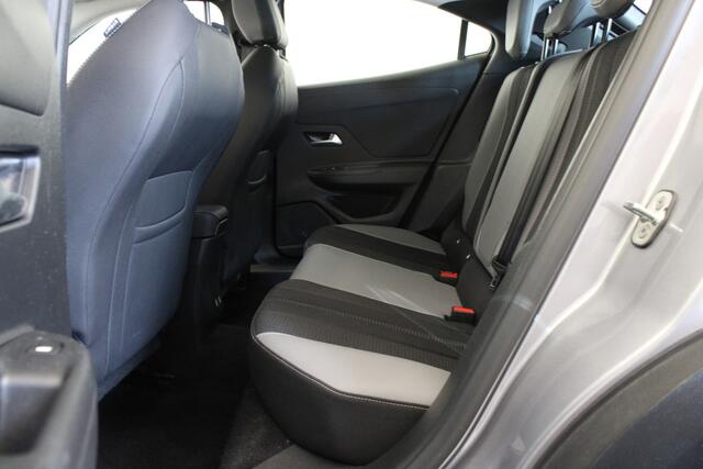 Opel MOKKA 1.2 Turbo Level 4 |Carplay|Camera| *Hemelvaart geopend*