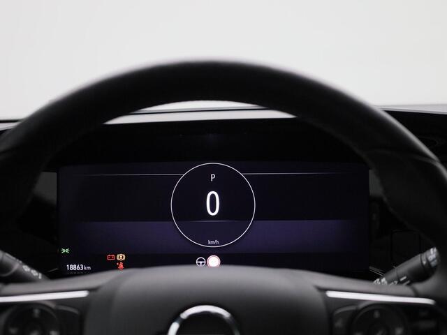 Opel MOKKA Mokka-e Ultimate 50-kWh 136PK | Navigatie | Stoelverwarming | 360 Graden Camera | Climate Control