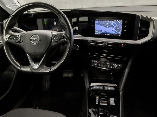 Opel MOKKA 1.2 Turbo Business Sport Automaat (APPLE CARPLAY, VIRTUAL COCKPIT, GROOT NAVI, STOELVERWARMING, SPORTSTOELEN, ADAPTIVE CRUISE, 360 CAMERA, KEYLESS, LED KOPLAMPEN, NIEUWSTAAT)