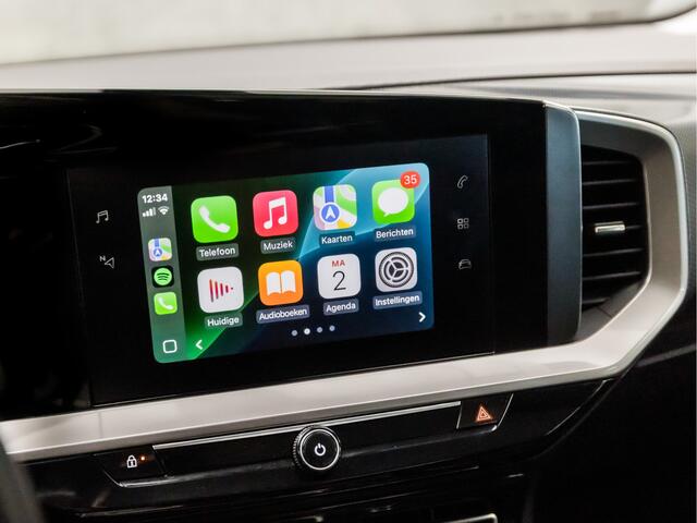 Opel MOKKA 1.2 Turbo Business Sport Automaat (APPLE CARPLAY, VIRTUAL COCKPIT, GROOT NAVI, STOELVERWARMING, SPORTSTOELEN, ADAPTIVE CRUISE, 360 CAMERA, KEYLESS, LED KOPLAMPEN, NIEUWSTAAT)