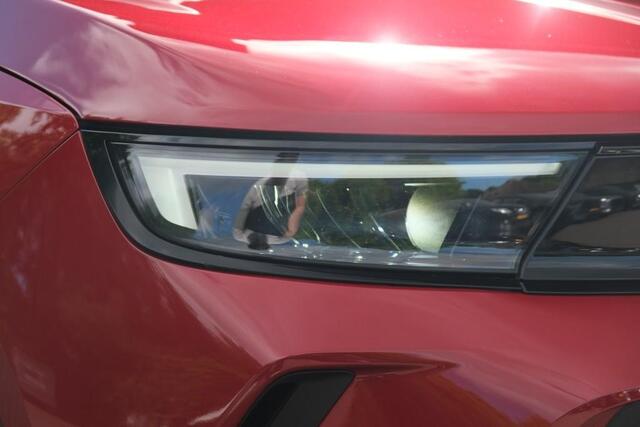 Opel MOKKA 1.2 Turbo 130pk EAT8 Elegance | Navi | Climate | Adaptive Cruise | Camera | Keyless | Winter Pakket