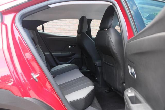 Opel MOKKA 1.2 Turbo 130pk EAT8 Elegance | Navi | Climate | Adaptive Cruise | Camera | Keyless | Winter Pakket