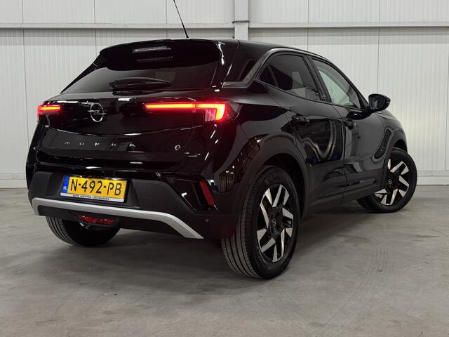 Opel MOKKA Mokka-e Business Elegance 50-kWh 11kw bl. 3Fase KEY-LES NAVI CAMERA STOELVERW. PDC LMV
