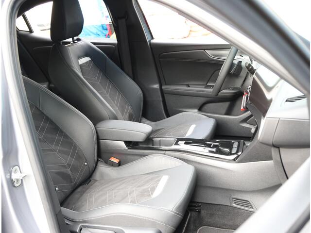 Opel MOKKA 1.2 Turbo Hybrid 136PK GS | AppleCarPlay/AndroidAuto | Alcantara/Leer | Cruise Control | Climate Control | Camera | Digitale Cockpit | Navigatie | FULL LED | Privacy Glass | TwoTone | Massage Bestuurdersstoel |