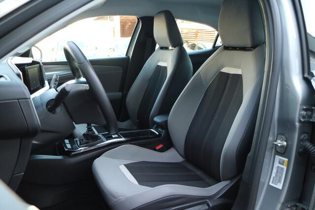 Opel MOKKA 1.2 Turbo Elegance | Navi | Camera | Als Nieuw! |