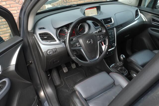 Opel MOKKA 1.6 Cosmo Trekhaak, Leder, Navigatie, Stuurverwarming