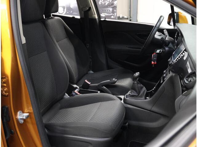 Opel MOKKA X 1.4 140PK Turbo Innovation | AppleCarPlay/AndroidAuto | Airco | Cruise Control | Camera | Navigatie | Isofix | Privacy Glass | Parkeersensoren | LED |
