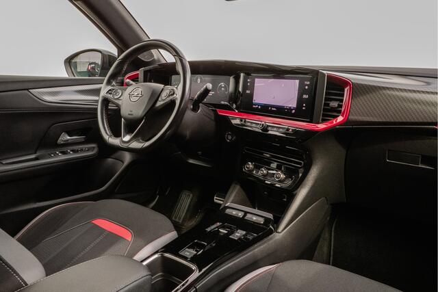 Opel MOKKA Mokka-e GS Line 50-kWh 11kw bl. Camera/ Warmtepomp/ Carplay/ Sportstoelen/ 18" Lmv/ Navigatie/ Cruise control
