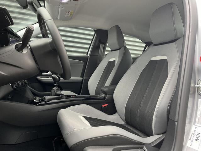 Opel MOKKA Business Elegance 1.2 Turbo 100pk | KEYLESS | NAVI PRO | 180° CAMERA + SENSOREN | ISOFIX | DODEHOEKBEW. |