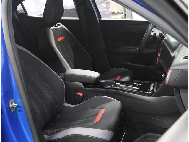 Opel MOKKA 1.2 130PK Turbo GS Line | AUTOMAAT | AppleCarPlay/AndroidAuto | Cruise Control | Climate Control | Camera | StoelVerwarming | Two-Tone | Digitale Cockpit | Navigatie | FULL LED | Isofix | Privacy Glass | Trekhaak |