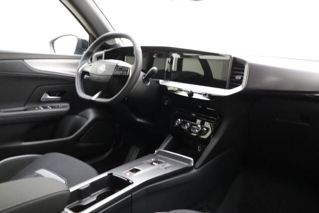 Opel MOKKA 1.2 Turbo Hybrid GS 136 PK Automaat | Navigatie | Camera | Climate control | Keyless | 18" Lichtmetalen velgen | Zwart dak | Extra getint glas