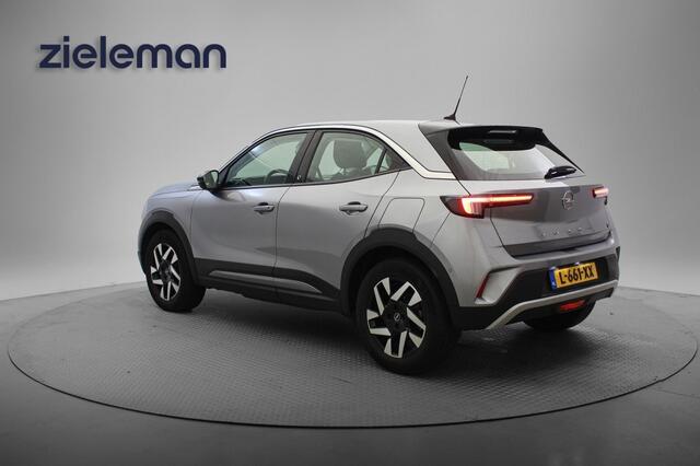 Opel MOKKA Elegance 50-kWh 11kw - Carplay, Navi, Camera, Clima, Stoel/Stuur verwarming