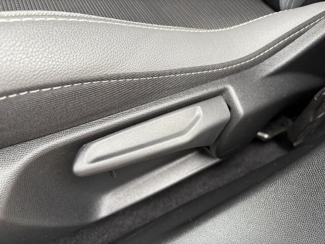 Opel MOKKA 1.2 Turbo Ultimate, navi, cruise/camera, all season banden