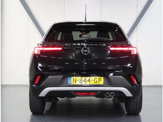 Opel MOKKA 130PK Elegance | 1ste eigenaar | AUTOMAAT | Stoelverwarming | Camera | Navigatie | LED lampen | 17"LMV | Digitale Cockpit | Climate Control | Cruise Control | FULL LED | Isofix | Privacy Glass |