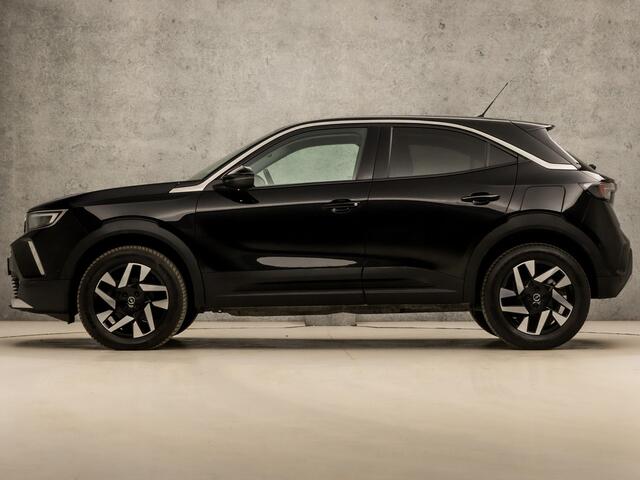 Opel MOKKA 1.2 Turbo Elegance Sport Automaat (VIRTUAL COCKPIT, APPLE CARPLAY, GROOT NAVI, STUUR/STOELVERWARMING, SPORTSTOELEN, 360 CAMERA, ADAPTIVE CRUISE, GETINT GLAS, NIEUWSTAAT)