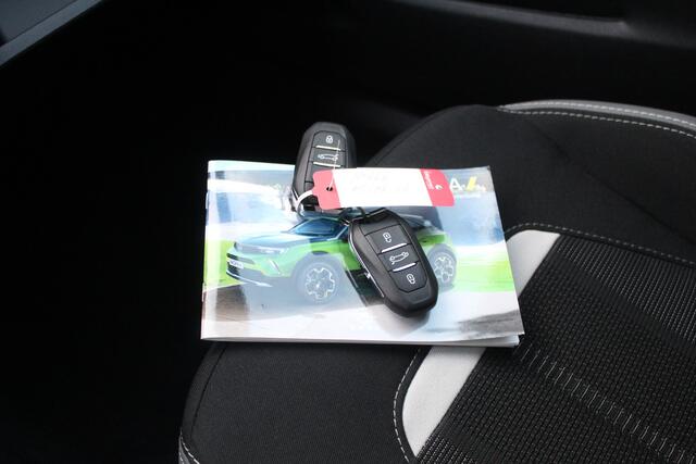 Opel MOKKA 1.2 Turbo Navigatie/Achteruitrijcamera/Stuurverwarming/Stoelverwarming/Adaptive cruise control/Lane assist/Dodehoek detectie/Led koplampen