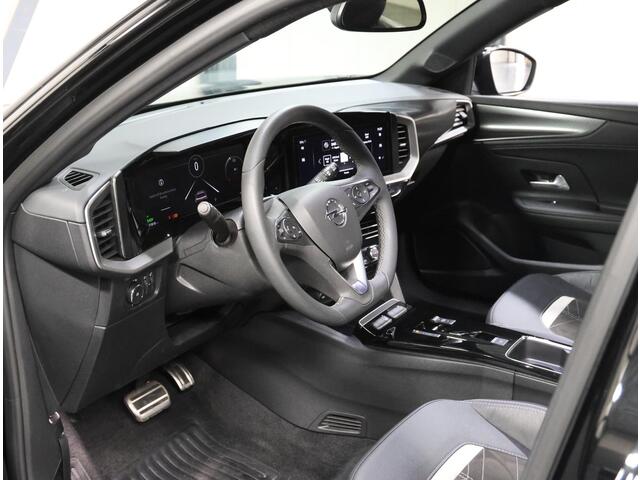 Opel MOKKA Electric Long Range GS 54 kWh 155PK | 1ste eigenaar | 99%ACCURAPPORT | 3 FASE | AppleCarPlay/AndroidAuto | Cruise Control | Climate Control | Camera | Keyless | Digitale Cockpit | Navigatie | Black Edition! |FULL LED | Isofix | Armsteun |