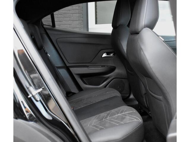 Opel MOKKA 1.2 Turbo 130PK Aut. Ultimate | Carplay | camera | Stoel- & Stuurverw. | Incl. garantie