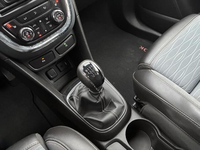 Opel MOKKA 1.4 T 140 pk Cosmo | 18" LM Velgen | Stoel en Stuur verwarming | AGR Stoelen | Navigatie | Elektrisch pakket | Camera | Parkpilot | Cruise control