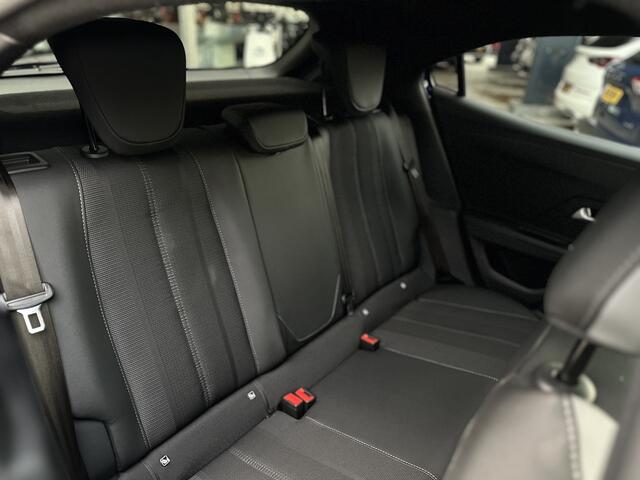 Opel MOKKA 1.2 Turbo Hybrid GS Automaat Dode hoek waarschuwing/Key less/IntelliLux LED Matrix-verlichting.