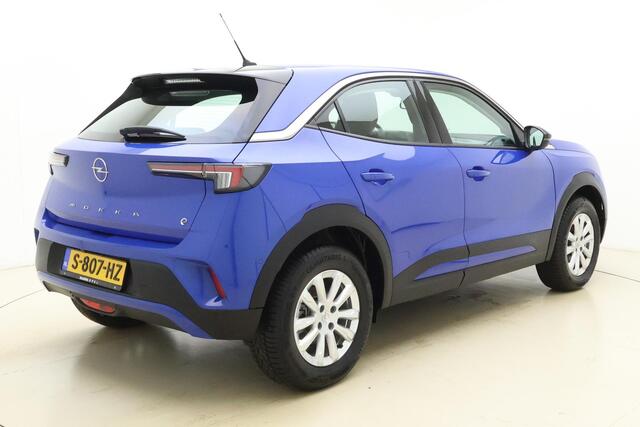 Opel MOKKA Mokka-e Edition 50-kWh 11kw bl. | Navigatie | Trekhaak | Camera | Climate control | Parkeersensoren | Lichtmetalen velgen | Cruise control | Weinig kilometers