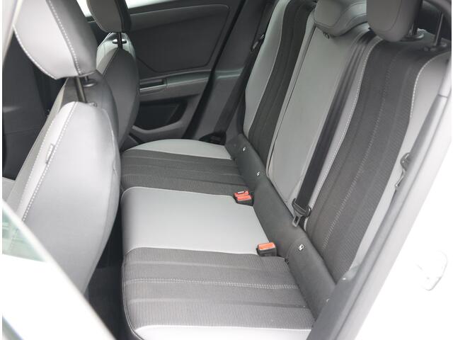 Opel MOKKA 1.2 130PK Level 3 | AUTOMAAT | AppleCarPlay/AndroidAuto | Cruise Control | Climate Control | Camera | Navigatie | FULL LED | Isofix | Parkeersensoren |