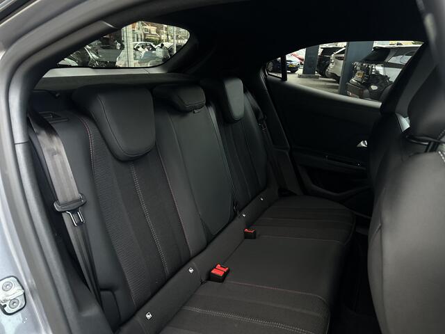 Opel MOKKA 1.2 Turbo Level 4 Automaat 18' LM velgen/Trekhaak/Winterpakket