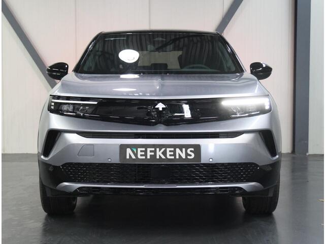 Opel MOKKA Electric GS 54 kWh 156PK | Adaptieve Cruis Control | Camera | Draadloos Opladen | Dodehoek Detectie | LED Matrix | Keyless | AppleCarplay/Androidauto | Isofix | Privacy Glass |