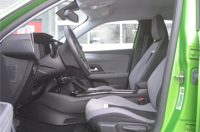 Opel MOKKA Mokka-e bj.12-2022. 12 mnd. gar. Elegance 50-kWh 11kw bl.