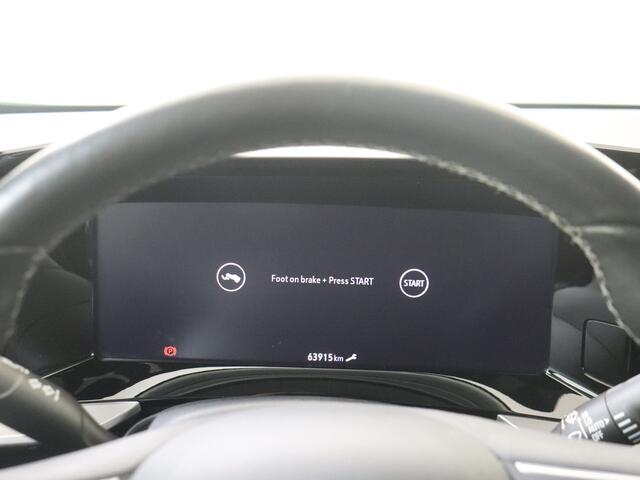 Opel MOKKA Mokka-e Ultimate 50-kWh 11kw bl. | Alcantara | Winterpakket | Camera | Carplay |