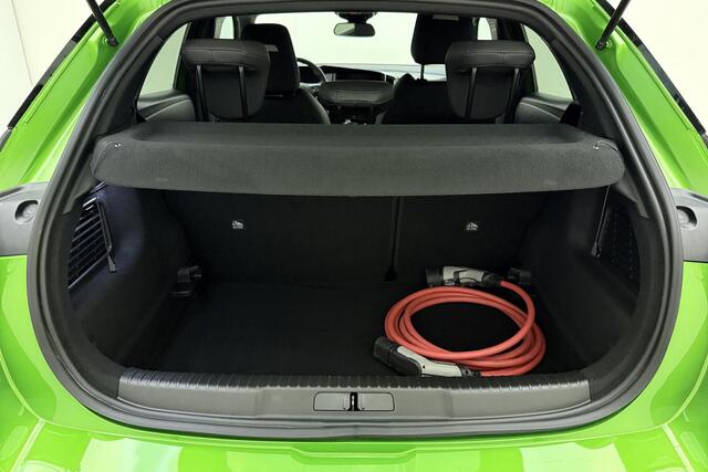 Opel MOKKA Mokka-e Ultimate 50-kWh 11kw bl. | Navigatie | Stoel & Stuurverwarming | Keyless | Camera | Alcantara bekleding | Climate control | Zwart dak