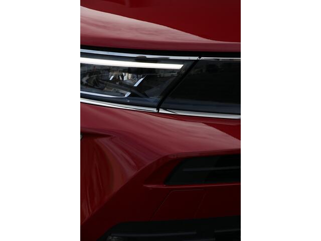 Opel MOKKA 1.2 Turbo Ultimate AUTOMAAT / Navigatie / Camera / Trekhaak /